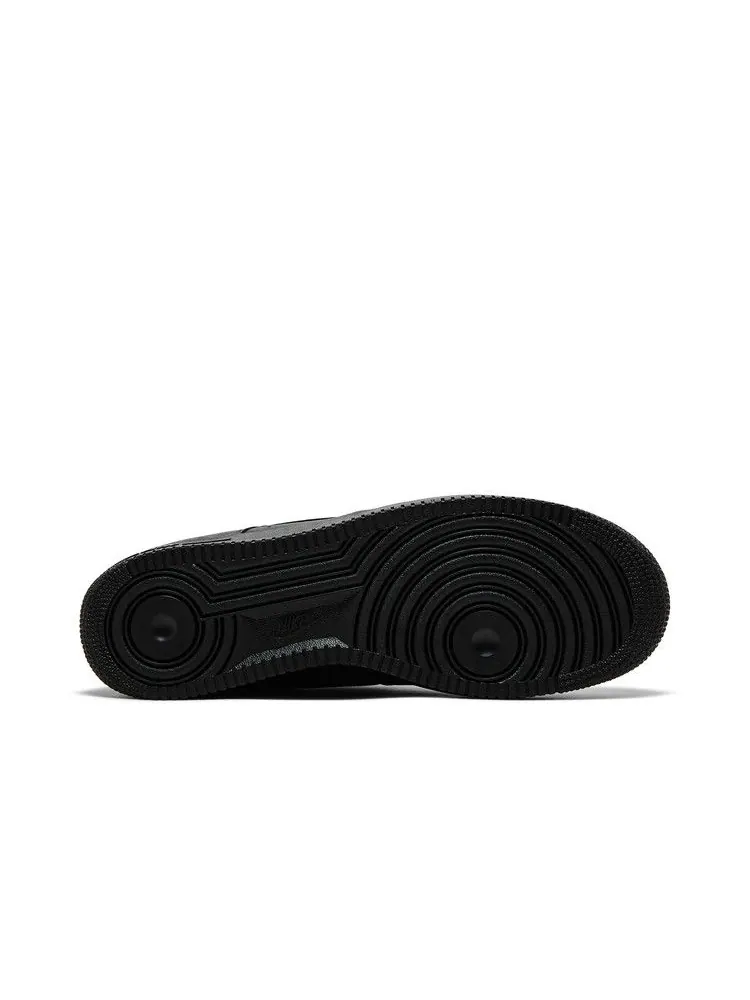 Кроссовки Nike Air Force 1 Low 'Smoke and Mirrors Pack - Triple Triple Black' — изображение 5 из 9, черный/черный/черный