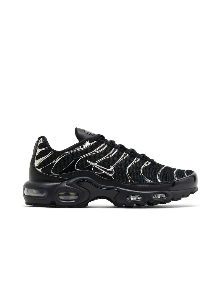 Кроссовки Nike Wmns Air Max Plus SE Black Chrome Silver — изображение 1 из 6, черный серебристый