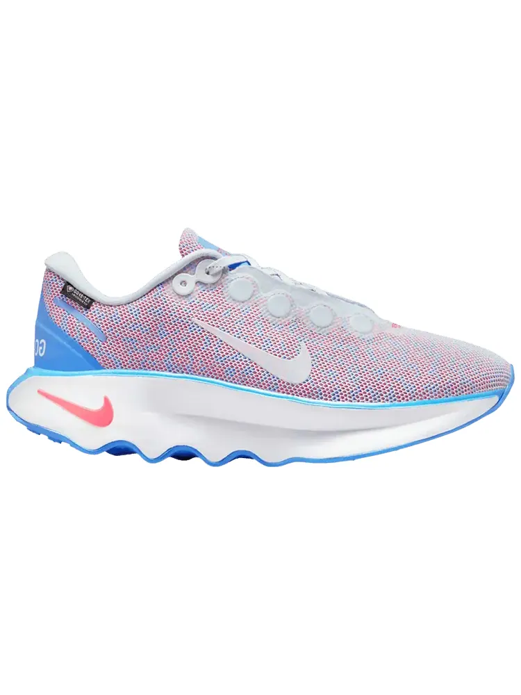Кроссовки Nike Wmns Motiva GORE-TEX 'Blue Tint Bright Crimson' — изображение 1 из 1, синий яркий