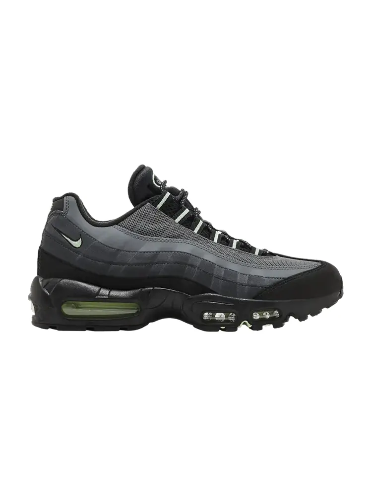 Кроссовки Nike Air Max 95 'Vapor Green' — изображение 1 из 9, черный/зеленый//серый
