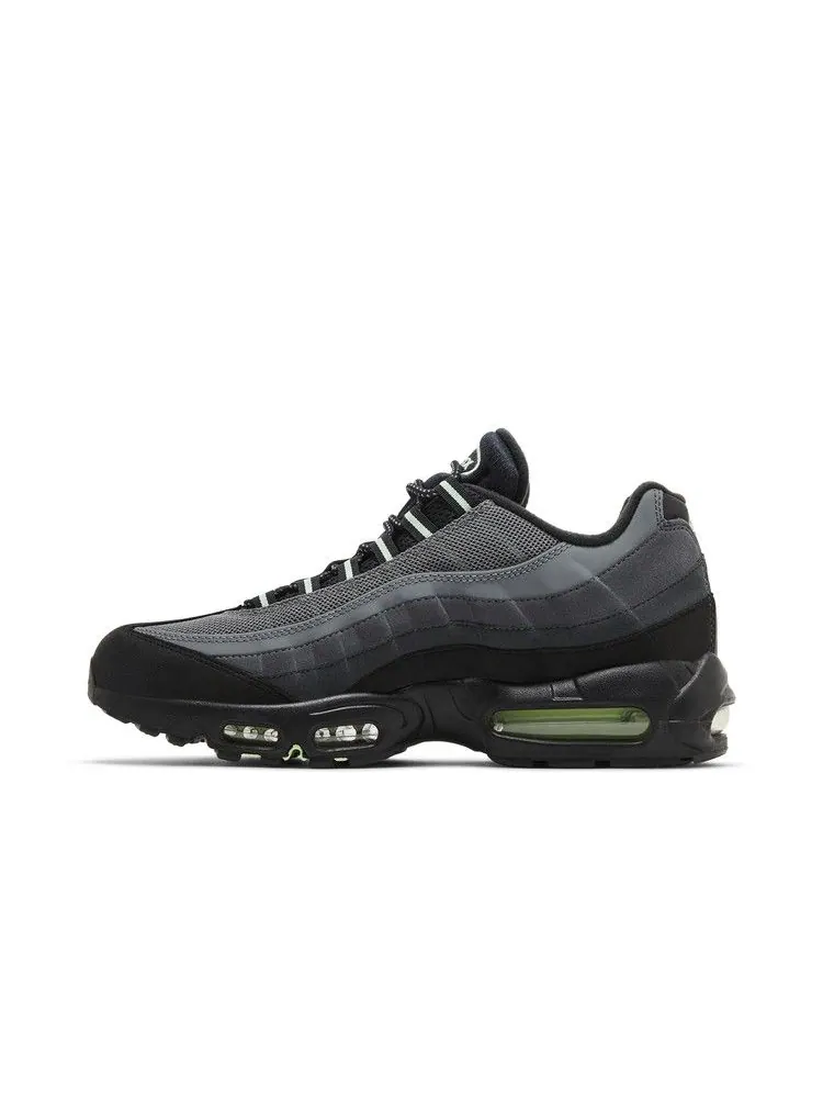 Кроссовки Nike Air Max 95 'Vapor Green' — изображение 4 из 9, черный/зеленый//серый