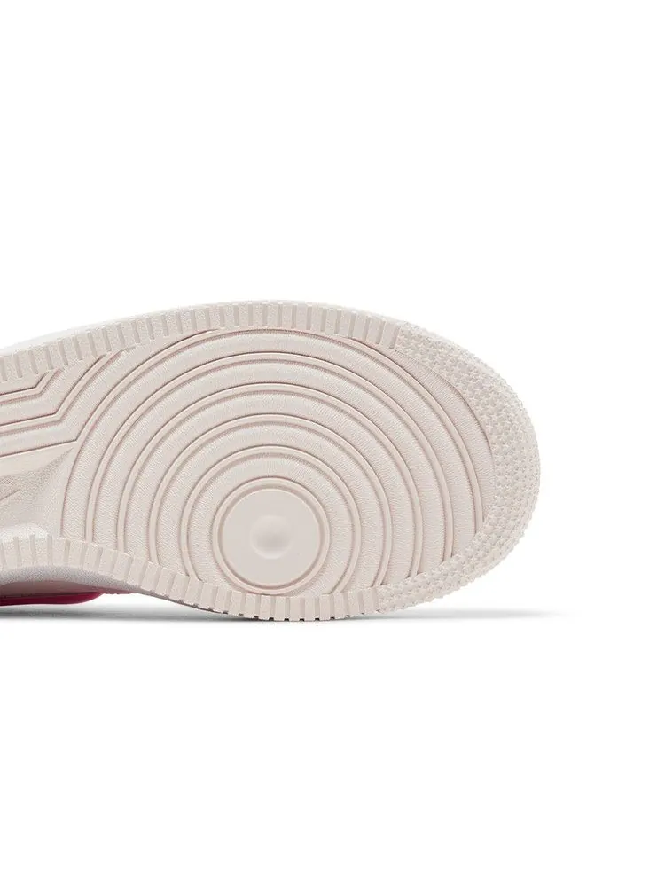 Кроссовки Nike Wmns Air Force 1 '07 LX 'Paw Print' — изображение 6 из 9