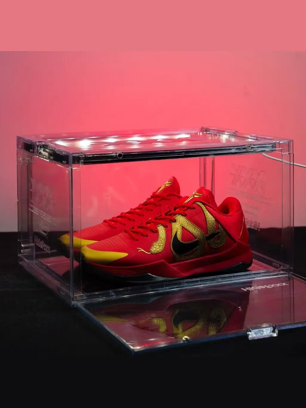 Баскетбольные кроссовки детские Nike Kobe V Protro "Year of the Mamba" — изображение 13 из 21, красные