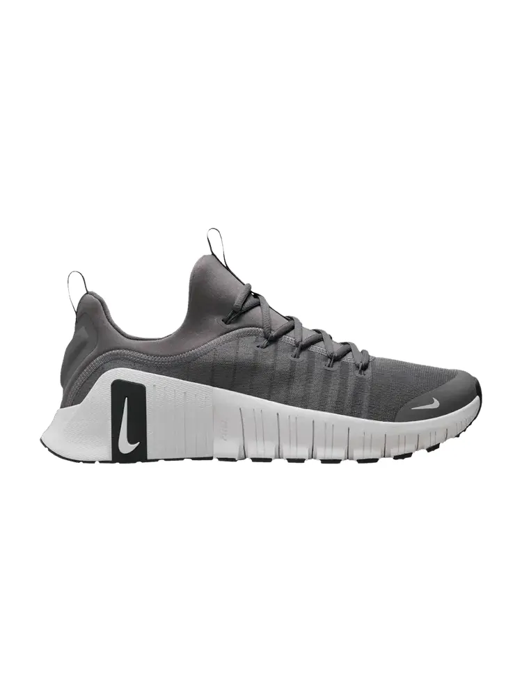 Кроссовки Nike Free Metcon 6 TB 'Gunsmoke' — изображение 1 из 1, черный/белый
