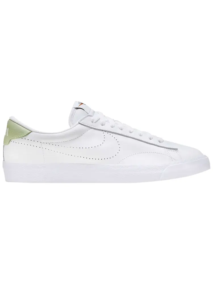 Кроссовки Nike Tennis Classic AC 'White Olive Aura' — изображение 1 из 1, белый
