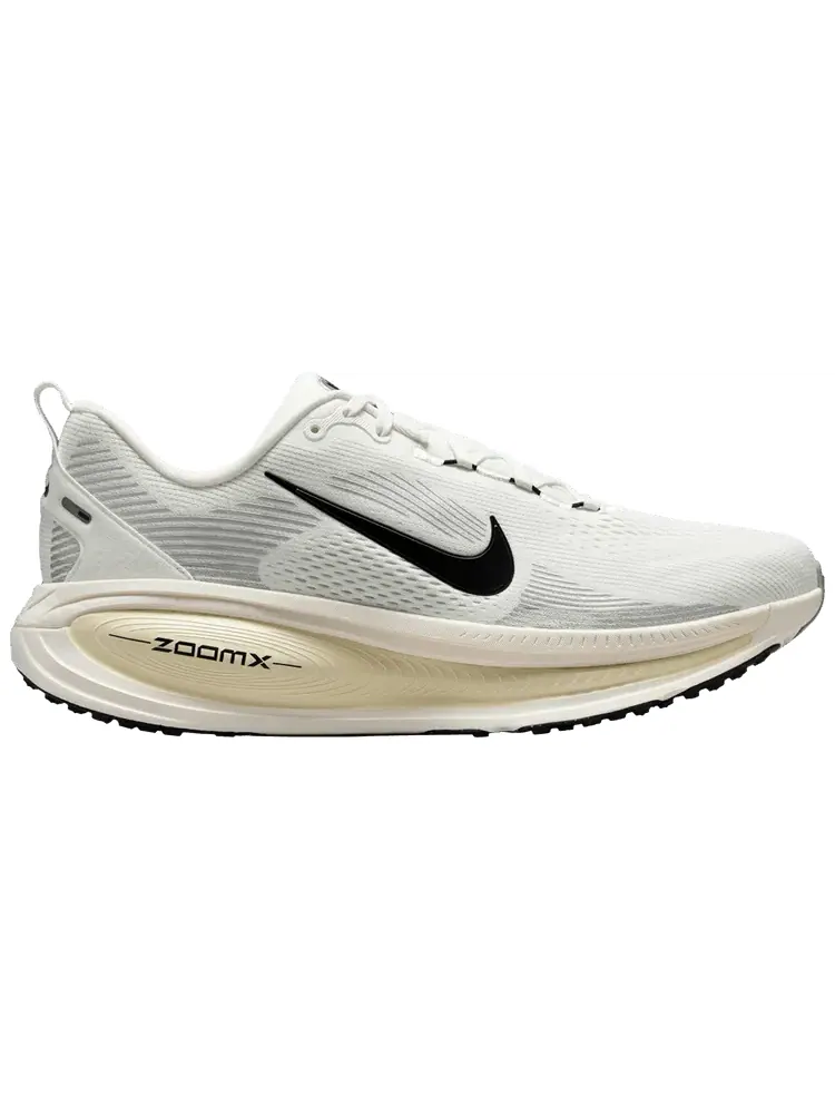 Кроссовки Nike Vomero 18 'Coconut Milk' — изображение 1 из 1, кокосовое молоко