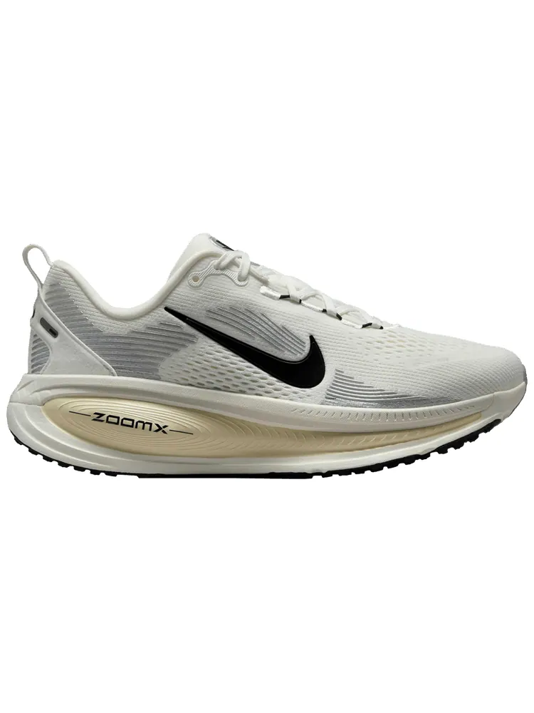 Кроссовки Nike Wmns Vomero 18 'Coconut Milk' — изображение 1 из 1, кокосовое молоко