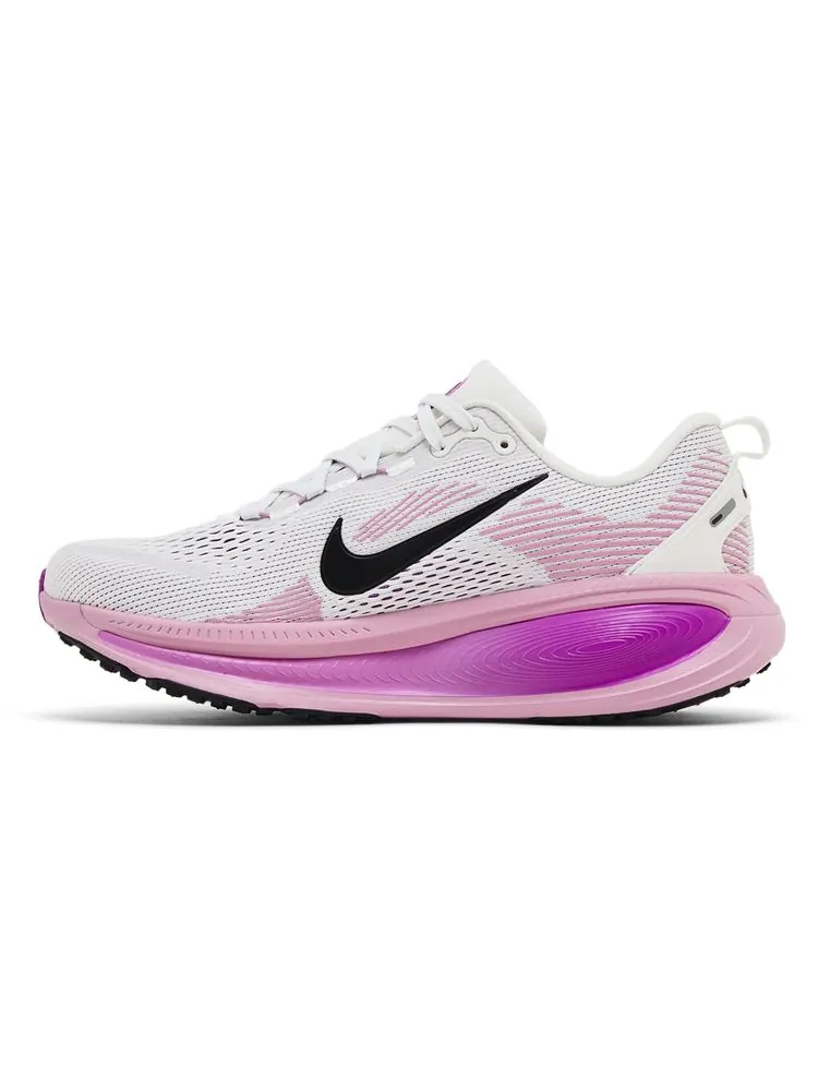 Кроссовки Nike Wmns Vomero 18 'Summit White Elemental Pink' — изображение 3 из 4, белый розовый