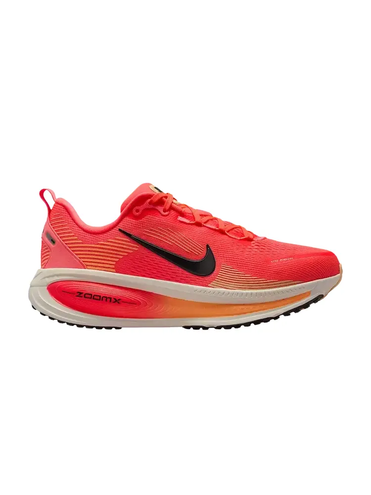 Кроссовки Nike Wmns Vomero 18 «Горячий лавовый мел» — изображение 1 из 1, красный