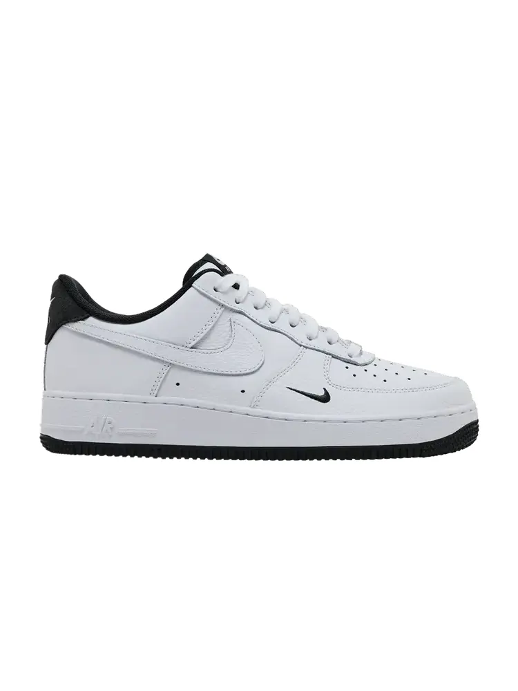 Кроссовки Nike Air Force 1 '07 LV8 'Mini Swoosh Pack - White Smoke Grey' — изображение 1 из 9, белый