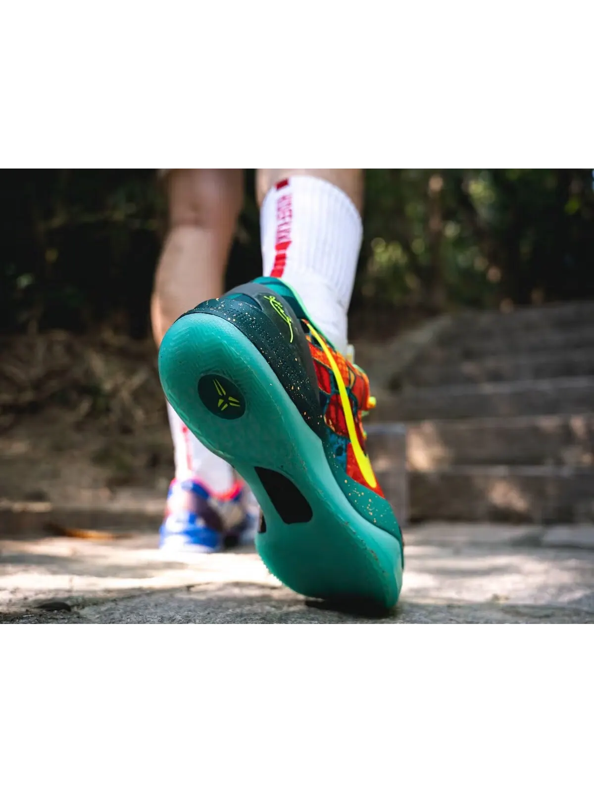 Баскетбольные кроссовки Nike Kobe 8 Protro 'What The Kobe' 2025 — 27