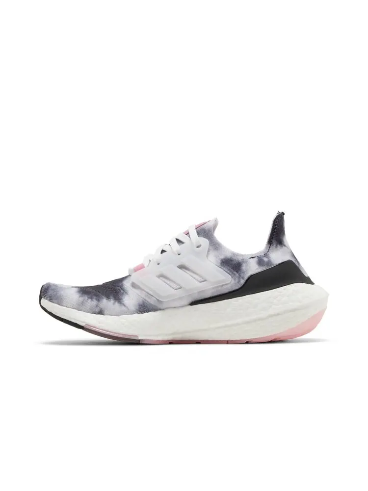 Кроссовки Adidas Wmns UltraBoost 22 — изображение 3 из 4, белый