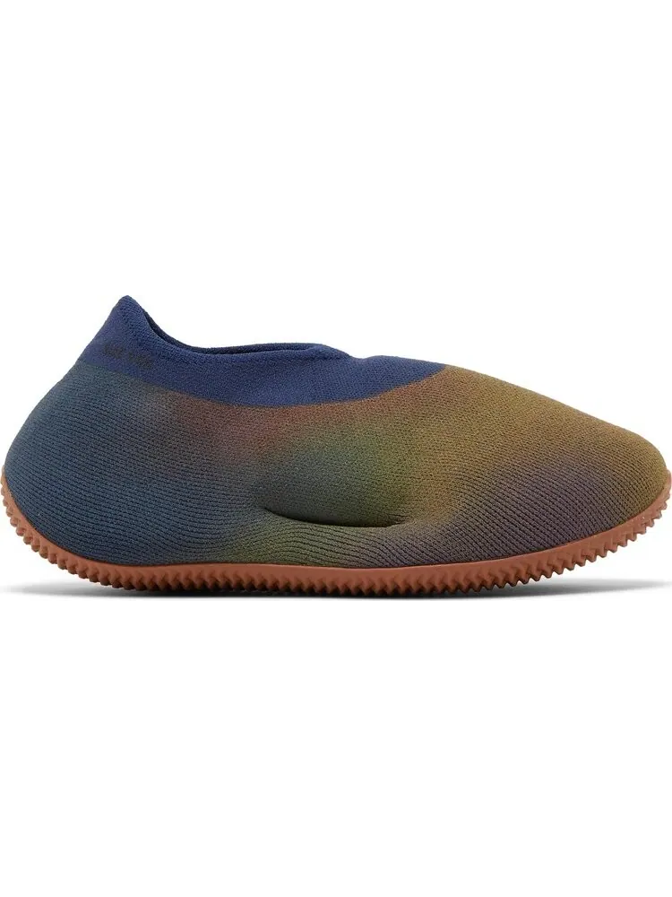 Кроссовки Adidas Yeezy Knit Runner 'Fade Indigo' — изображение 1 из 8, синий