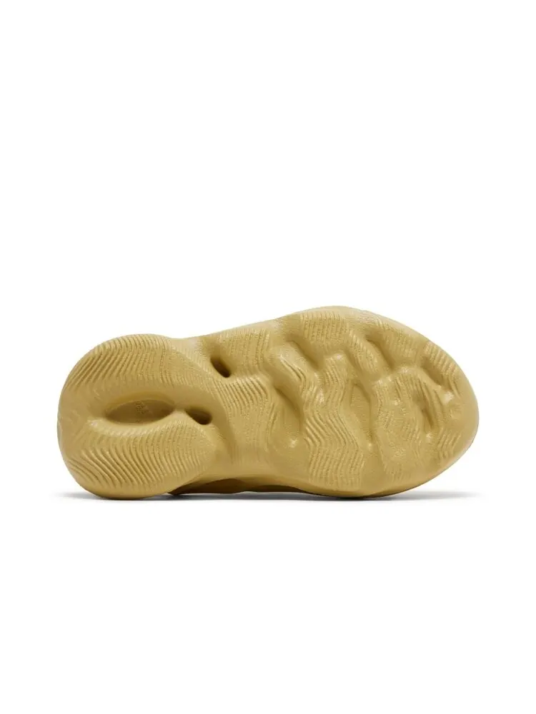 Кроссовки Adidas Yeezy Foam Runner Infants — изображение 4 из 4, желтый