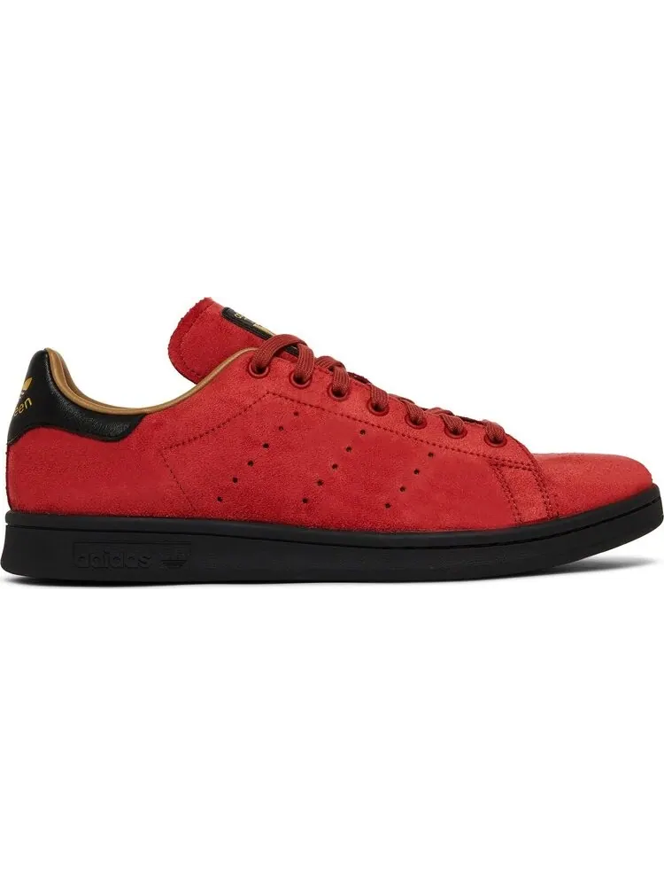 Кроссовки Adidas Disney x Stan Smith 'Peter Pan - Captain Hook' — изображение 1 из 8, красный