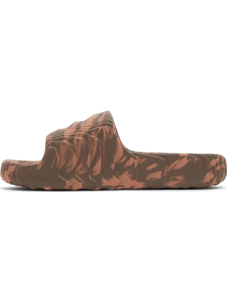 Кроссовки Adilette 22 Slides 'Clay Strata' — изображение 3 из 4, коричневый