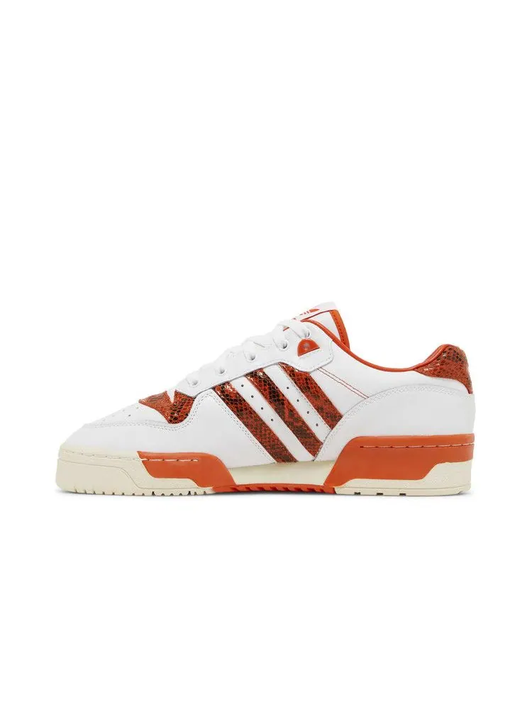 Кроссовки adidas Rivalry Low 'Orange Snakeskin' — изображение 4 из 9, белый/оранжевый/белый