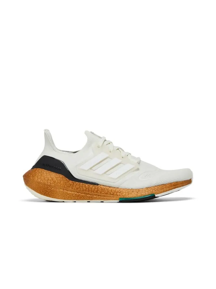 Кроссовки Adidas UltraBoost 22 Made With Nature — изображение 1 из 4, белый