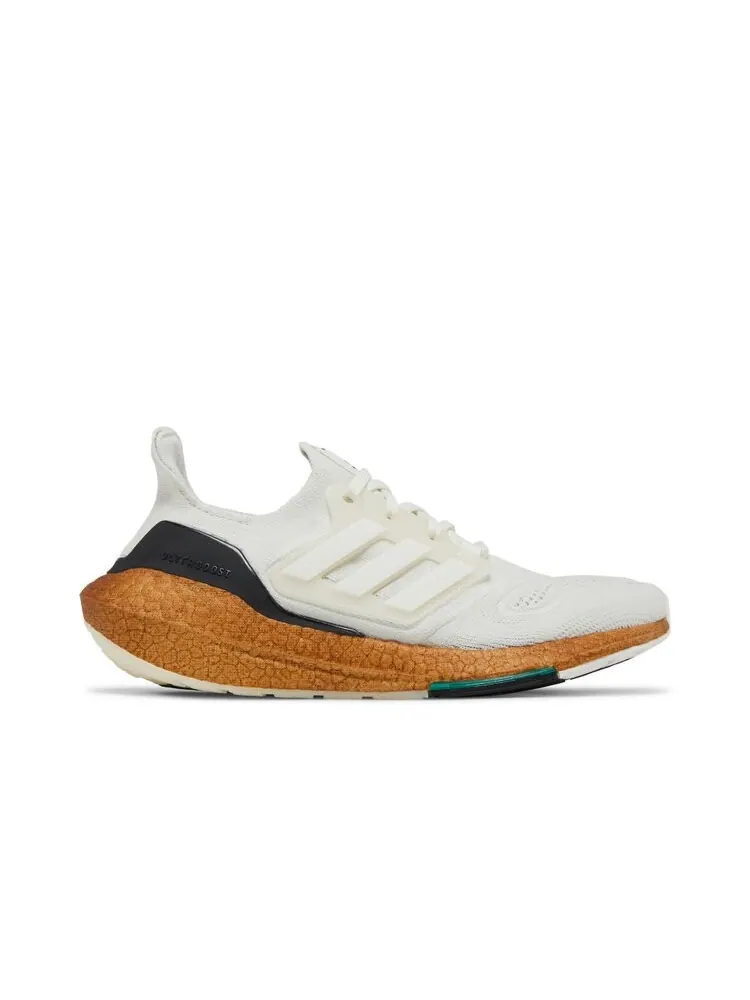 Кроссовки Adidas Wmns UltraBoost 22 Made With Nature — изображение 1 из 4, белый