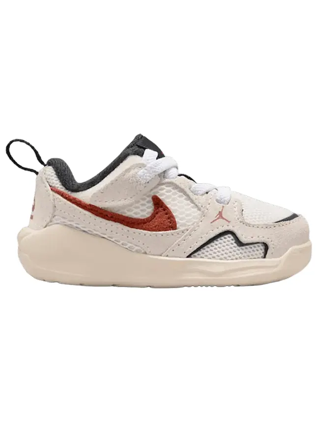 Кроссовки Air Jordan Jordan CMFT Era TD — изображение 1 из 1, белый