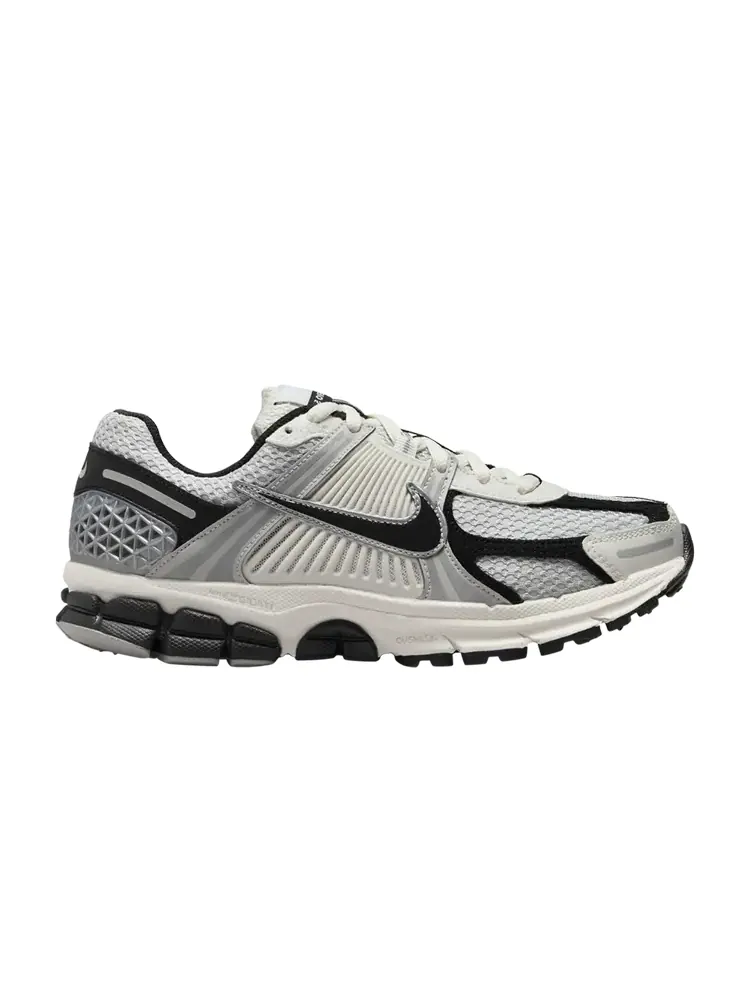 Кроссовки Wmns Air Zoom Vomero 5 — изображение 1 из 1, черный