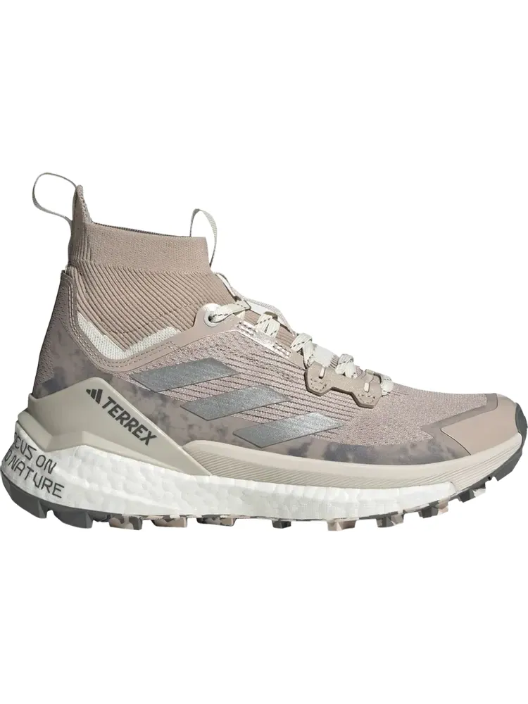 Кроссовки and wander x Wmns Terrex Free Hiker 2 'Wonder Taupe' — изображение 1 из 1, розовый