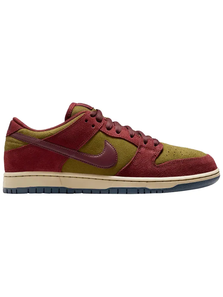 Кроссовки Nike Dunk Low SB 'Dark Team Red Olive Flak' — изображение 1 из 1, красный