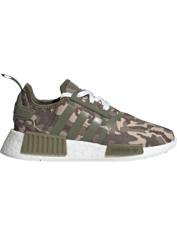 Кроссовки Adidas NMD_R1 J 'Olive Strata Camo' — изображение 1 из 1, зеленый