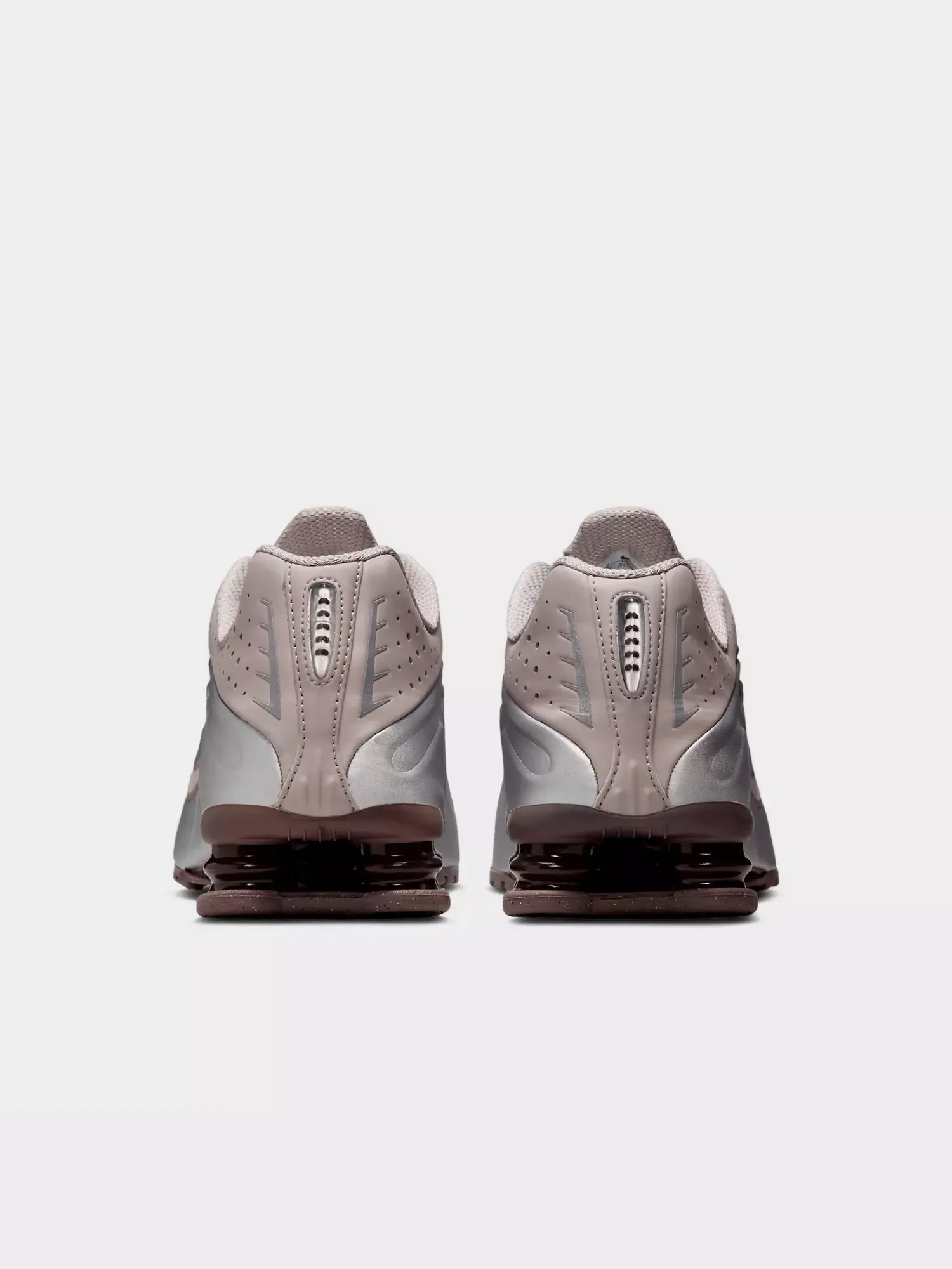 Кроссовки Nike Shox R4 'Cave Stone' — изображение 4 из 6