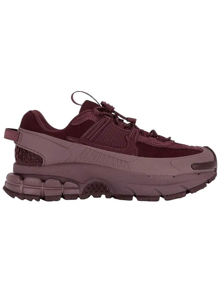 Кроссовки Nike Zoom Vomero Roam — изображение 1 из 1, красный
