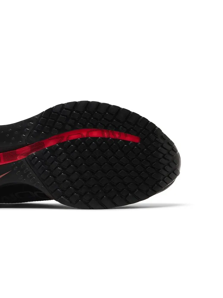Кроссовки Pegasus Premium 'Black Bright Crimson' — изображение 5 из 8, черный яркий