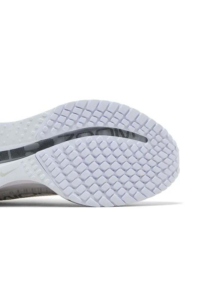 Кроссовки Pegasus Premium 'White Metallic Silver' — изображение 5 из 8