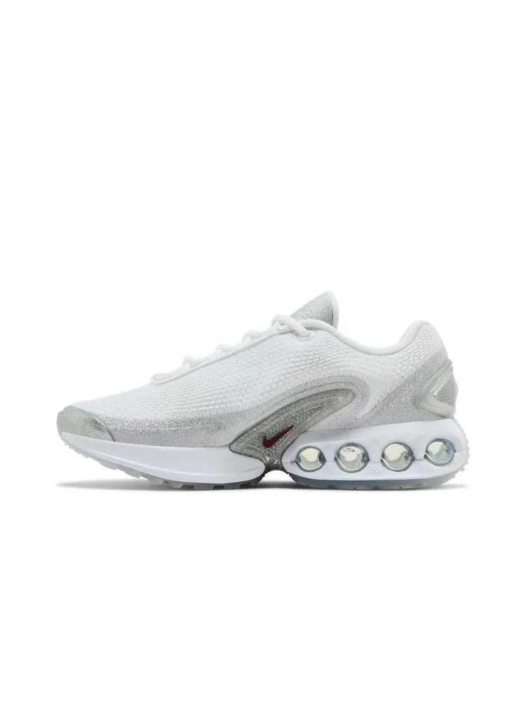 Кроссовки Nike Wmns Air Max DN 'Silver Glitter' — изображение 4 из 9, белый/красный/белый