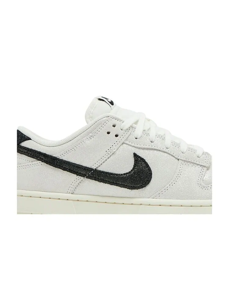 Кроссовки Nike Wmns Dunk Low SE White Glittery Suede — изображение 2 из 6, белый