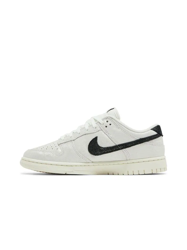 Кроссовки Nike Wmns Dunk Low SE White Glittery Suede — изображение 3 из 6, белый