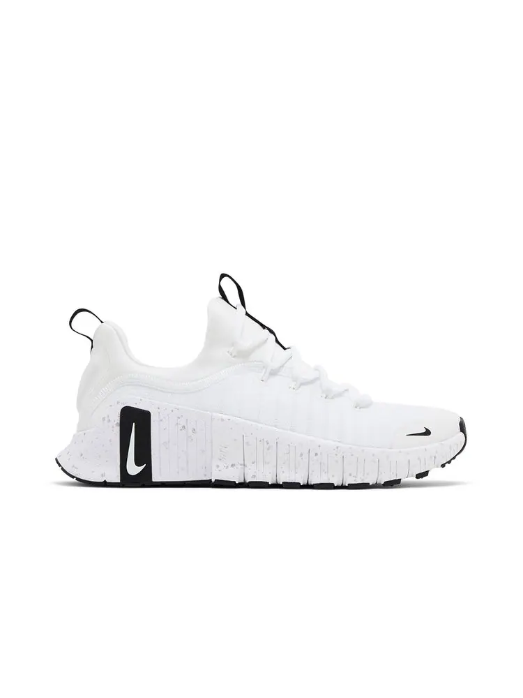 Кроссовки Wmns Free Metcon 6 'White Metallic Silver Black' — изображение 1 из 8