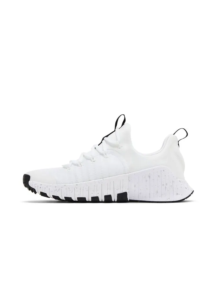 Кроссовки Wmns Free Metcon 6 'White Metallic Silver Black' — изображение 3 из 8
