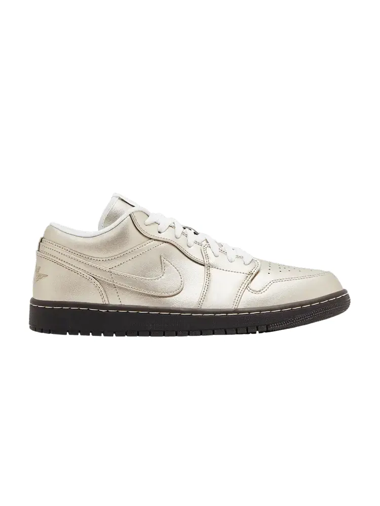 Кроссовки Air Jordan Wmns Air Jordan 1 Low SE 'Metallic Zinc' — изображение 1 из 9