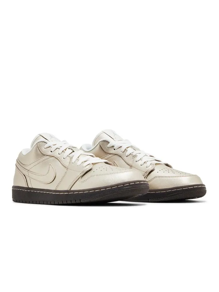 Кроссовки Air Jordan Wmns Air Jordan 1 Low SE 'Metallic Zinc' — изображение 9 из 9