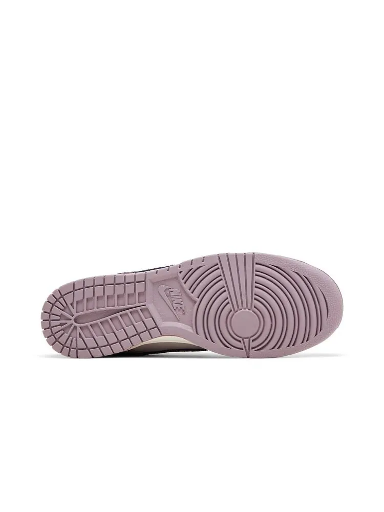 Кроссовки Nike Dunk Low SE Light Violet Ore — изображение 4 из 6, светлый фиолетовый