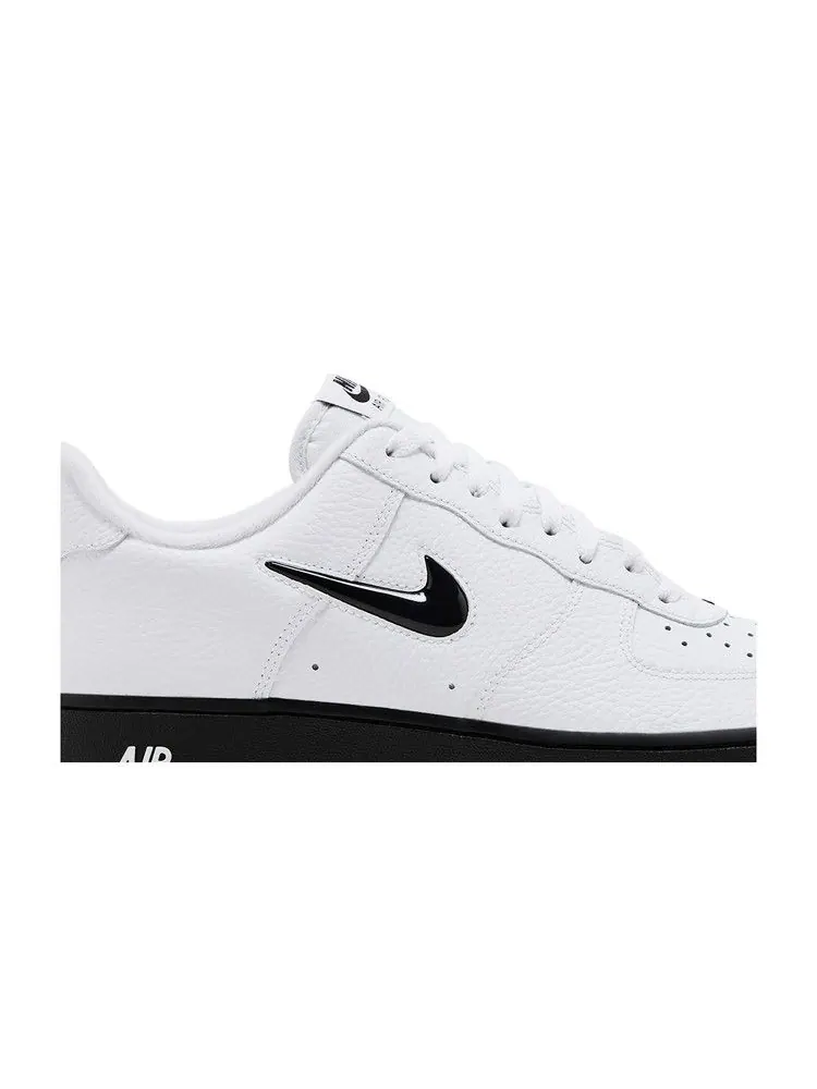 Кроссовки Nike Air Force 1, 07 — изображение 2 из 8, белый черный