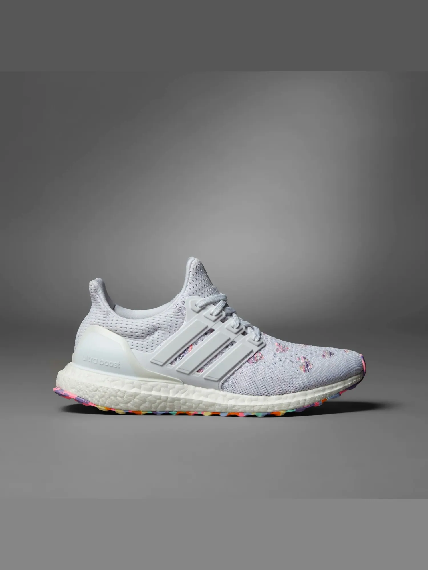 Кроссовки Adidas Valentine's Day Ultraboost 1.0 — изображение 1 из 7, белый/мультиколор