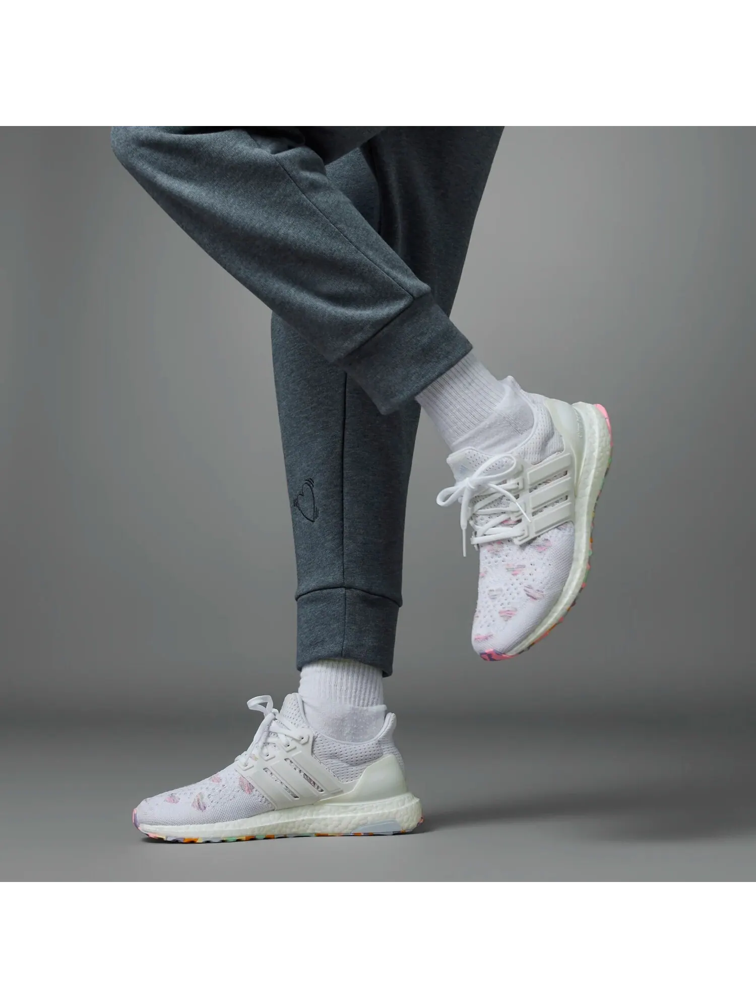 Кроссовки Adidas Valentine's Day Ultraboost 1.0 — изображение 7 из 7, белый/мультиколор