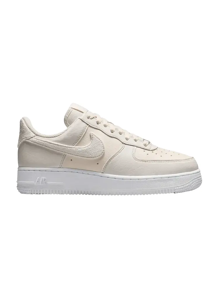 Кроссовки Nike Wmns Air Force 1 Low Next Nature 'Phantom Sail' — изображение 1 из 1, белый