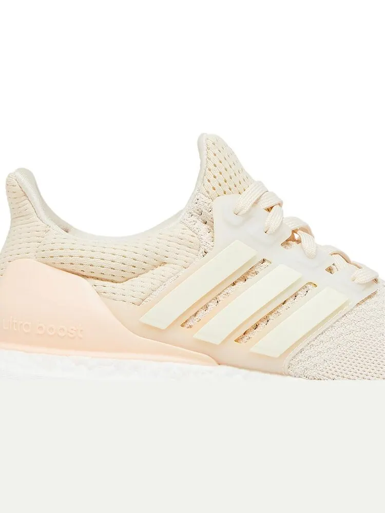 Кроссовки Wmns UltraBoost 1.0 'Ecru Tint Coral' — изображение 2 из 4, розовый