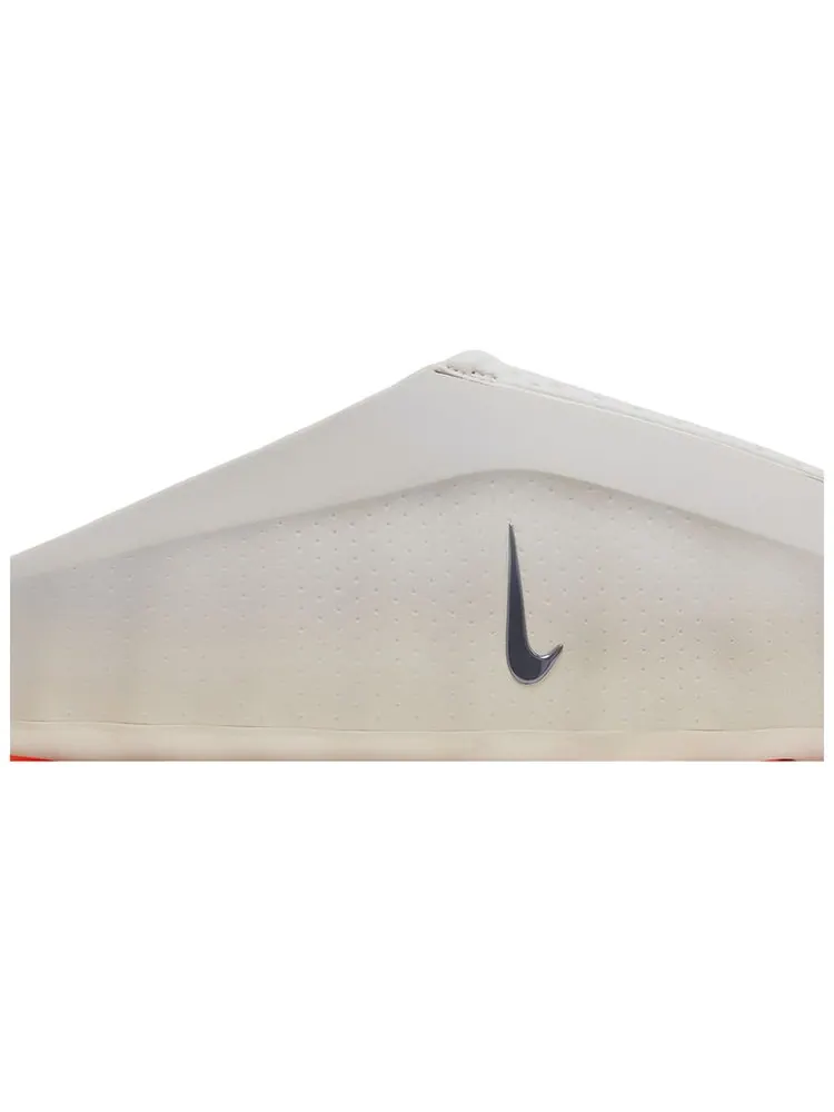 Кроссовки Nike Mind — изображение 2 из 9, слоновая кость