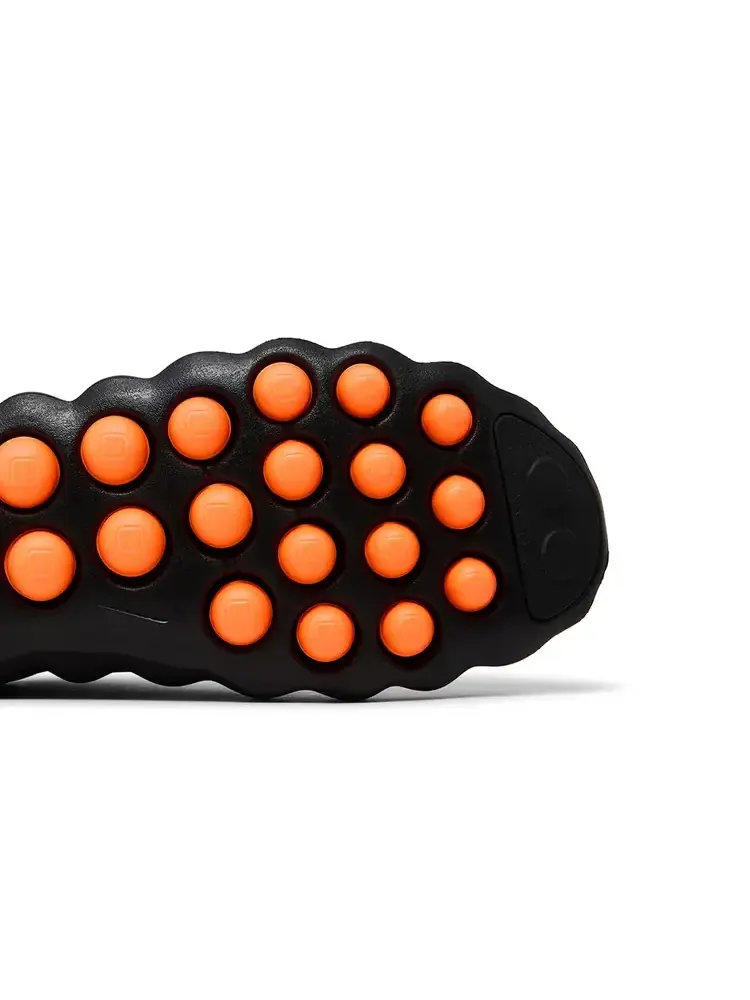 Nike Wmns Mind 002 'Black Hyper Crimson' — изображение 5 из 8, черный