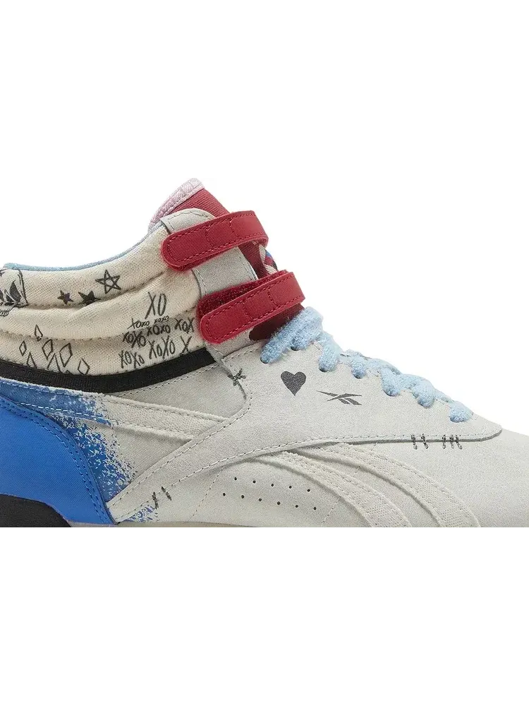 Кроссовки dc comics x wmns freestyle high 'harley quinn' Reebok — изображение 2 из 8, белый
