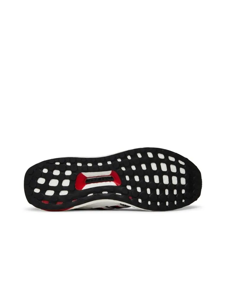 Кроссовки Adidas NCAA x UltraBoost 1.0 — изображение 4 из 4, белый