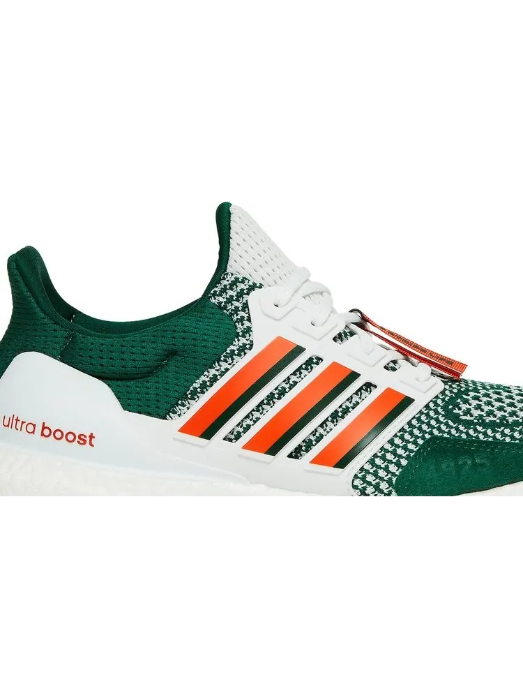 Кроссовки Adidas NCAA x UltraBoost 1.0 'Miami Hurricanes' — изображение 2 из 8, зеленый